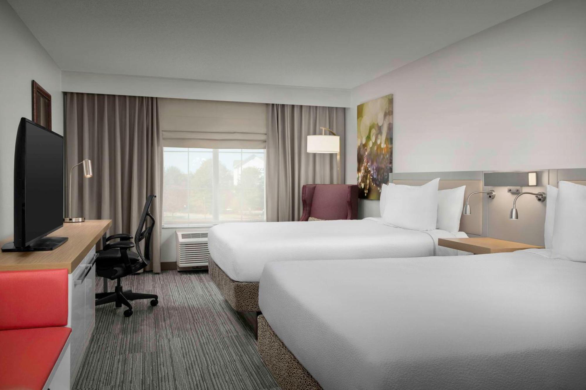 Hilton Garden Inn Fredericksburg Bagian luar foto